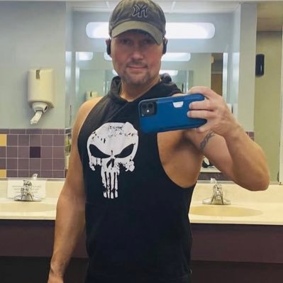 Samaelpruett's profile picture. 