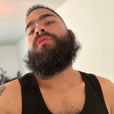 r_ventura28142's profile picture. Porn lover