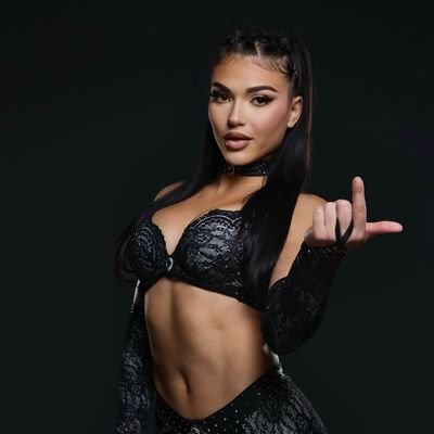 the STARR 🌟 wrestler that shines brighter than the sun. the starr of the show. twisted harmony w/ @ValeeThingz @nikkiirockstar (RP)