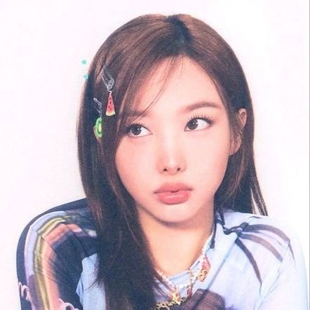 ojslefteyebrow's profile picture. kpop + ii |
I follow back |
let's be moots!! |
17 |
♥︎♡♥︎♡♥︎