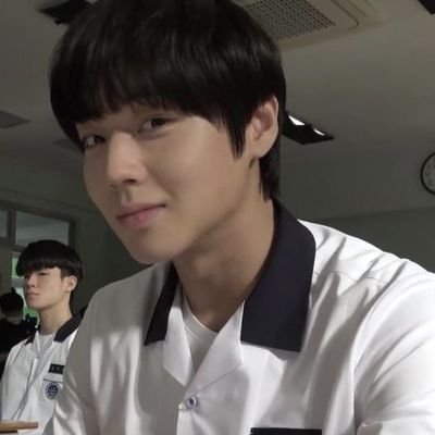 heaveney14's profile picture. 