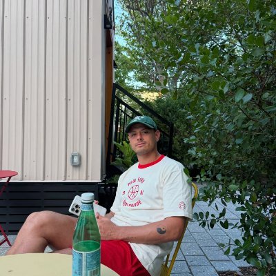 GHofman98759's profile picture. Tweet about Football Star Michael Essien's Foundation and his football. Tweet Uplifting stuff to make you feel good. Follow Michael