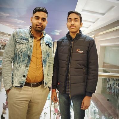Delhi university student,
Defence Aspirant,
Basketball lover.
