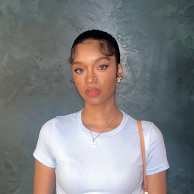 cheyszn's profile picture. Ig: cheyenneszn