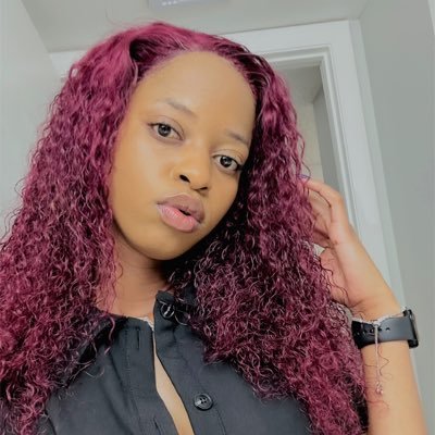 nomqondisi's profile picture. Mom//Programmer//OrlandoPirates//ManU//Real-Madrid