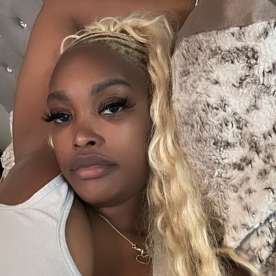 draya_2x's profile picture. Bar hopper , tag popper , put up proper 💍