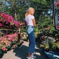 Liviana (@yfirurau79266) 's Twitter Profile