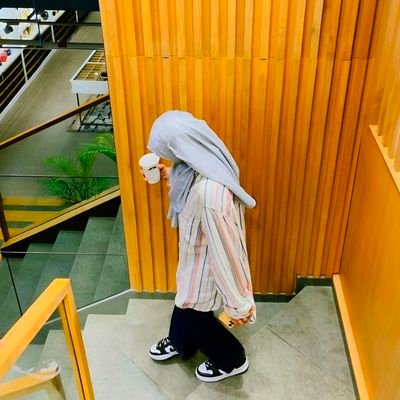 iamfarhinalam's profile picture. Astrophile | Cosmophile
CMS'20 | SNSC'23 | MUJ'26 | SMU'28
Like half of my personality is just symptoms!