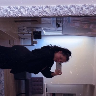 amberrxniicole's profile picture. Life on my terms .