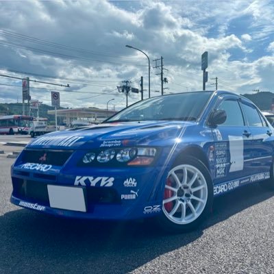 はじめましてー!メイン ラリーレプリカ風ランエボ7と足車 Ekスポーツ ROAR Rに乗ってます! よろしくお願いいたします!