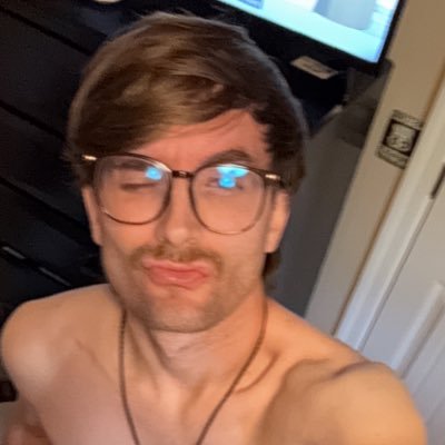 (18+) sometimes here for sluttiness, but lately have been a humanitarian depressed gay (handle is from gene belcher)