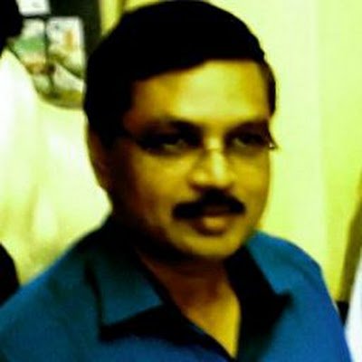 CraftsWorl26224's profile picture. 