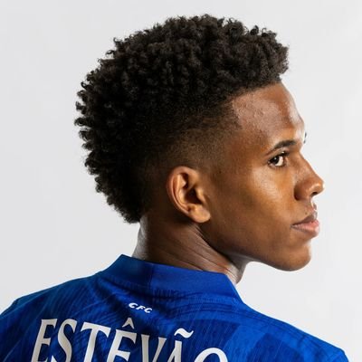 Edfizoh's profile picture. Sunshine Duke || Mr 😂 || Éclat Seeker || Opinionated || Carpe Diem! || Keep It 💯