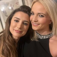 Alina (@alinaconsults) 's Twitter Profile