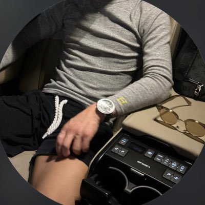 LEICAPRIVATE's profile picture. dpi800/0.9 Apex/R6s/valo