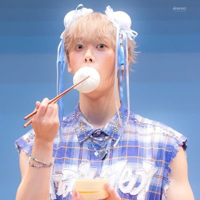 Mooncakey94's profile picture. ☆FANTASY. AROHA☆
👅 SF9 DAWON.