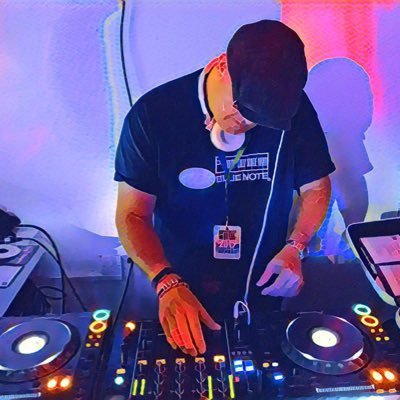 Award-winning Soul, Funk, Jazz DJ/Radio Presenter live on Saturday mornings on https://t.co/4QhTFPHsxV 10am-12pm UK with The Saturday Soulmine!