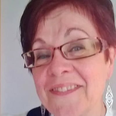 Always smiling 😌 still singing
I am an accountant and also a crypto currency investor ,an Elon musk follower please no pron video or images or you get blocked