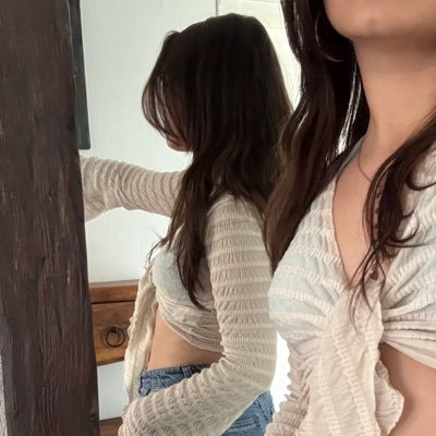 lily🌊 Profile