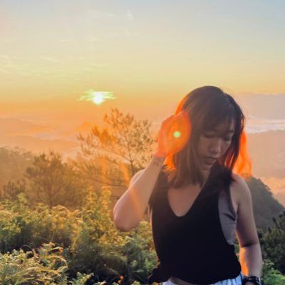 lalapaloozass's profile picture. i'm not too crazy about me either