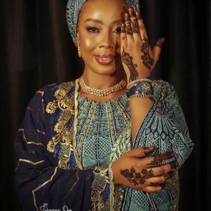 deeneeog's profile picture. 👑 DeeDynasty Media
📍 Elite Portraits | Luxury Weddings | Brand Films
📸 Visual Poetry with Royal Intent
📨 +2348171716150 | deeneeogphotographs@gmail.com