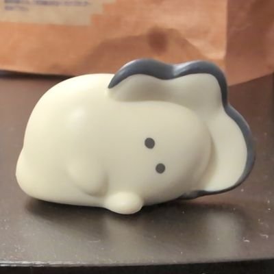 ラノベ作家です。お仕事のご相談はDMで。
アニメ:https://t.co/sFG7nPl8vd
小説家になろう:https://t.co/zxDDCD73Ho
※作品についての質問にはお答えしませんのでご了承ください。