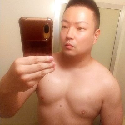 介護士👨⚕️シンガーソングライター、トラックメーカーとしても活動をしております🎙️🎶🌟サブスクはこちらになります🎧️🎶
https://t.co/Hv7AGp2NnE🎧️🎶
裏エロ→@ura_genki_ ビデオモデルです🔞マイファンズの活動も始めました🎥