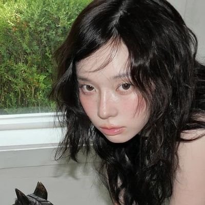 clementunes's profile picture. 