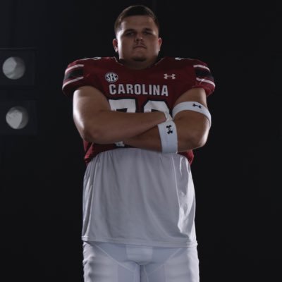 God First | OL x @gamecockfb | 6’5 | 310 | OT/OG | jake.recker84@gmail.com |