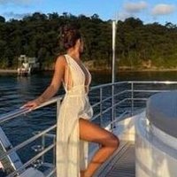 Eliane (@yvligu341) 's Twitter Profile