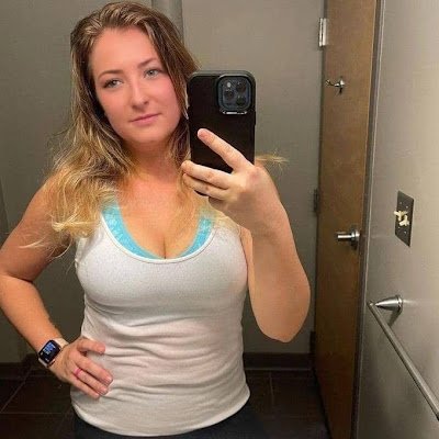 VivianLind57329's profile picture. 