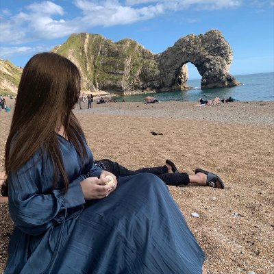 I’m a UK citizen London-based salon owner, Cambridge https://t.co/ywPUGngS9q graduate, certified beautician, dedicated to providing top-quality beauty services