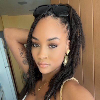 222 - ig 11mhhy