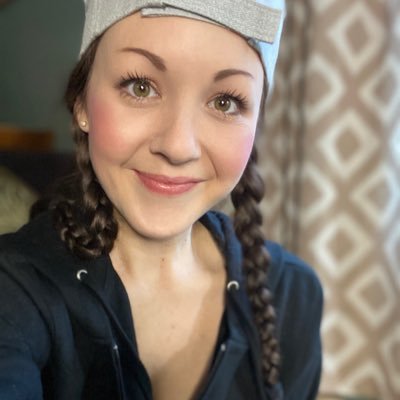 KrisRiceX's profile picture. Nashville TN 💕 Sharing love for cinema, music, and photography while staying connected with Local Nashville Happenings 🎸 Join my 🌶️ Misfit Community 🫶🏻 hii