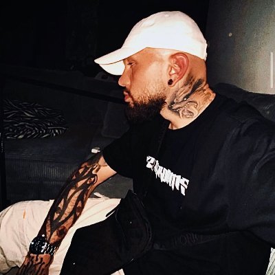 osrsGATO's profile picture. i make music & i play runescape 😋