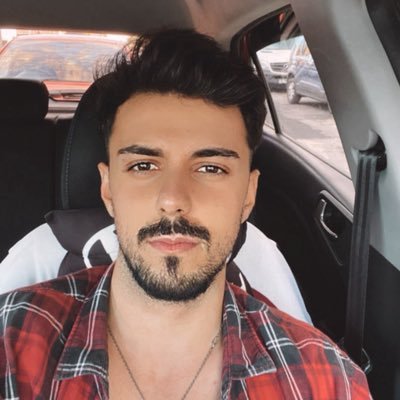 emrekcyigit66's profile picture. 