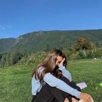 Laurel (@qirmu9563021) 's Twitter Profile