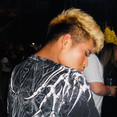 insanethebra1n's profile picture. he / him || Libra ☾ /21