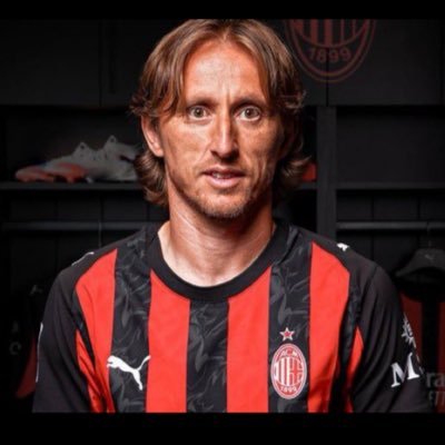 OdaiHattab's profile picture. | #crossFit | لا إله إلّا الله، محمدٌ رسول الله | #ACMilan ⚫️🔴