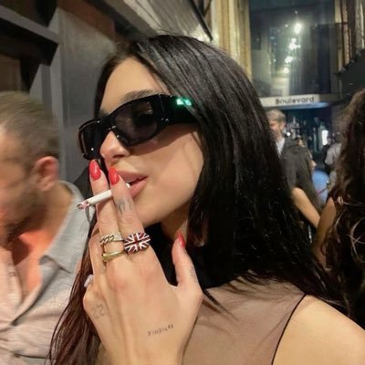 gerisingerida's profile picture. killing me softly with his song