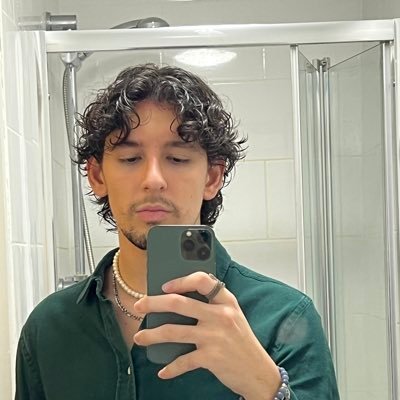 Mapflanki58's profile picture. Dev @P4PDF