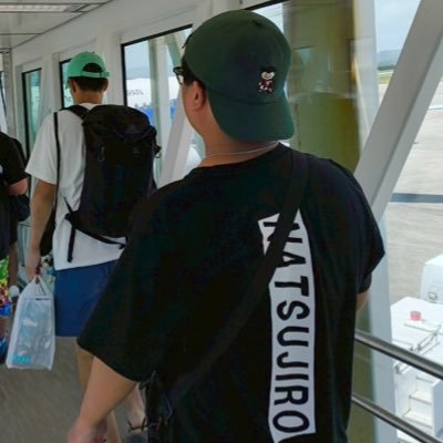 あしたの夏二郎中庄店の昼営業担当‼︎ 【営業日】(月)〜(火) (木)〜(土)11:00〜22:30 (日)のみ 11:00〜20:00 【定休日】 (水) と 第2(木)