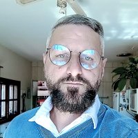 Em algum momento entenderei Lacan ! (@raphael__1982) 's Twitter Profile