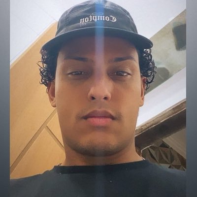 VieiraLC12's profile picture. Bomm e novo😎