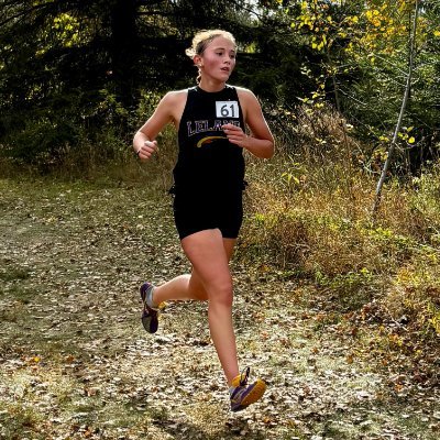 🎓 Class of 2028
🏃♀️ XC/Track: 5K 18:43 | 1600m 5:39
⚽ Soccer | 🏀 Basketball | GPA 4.0
📊 + 🎥 + 📧 https://t.co/vqtpy7NSCW