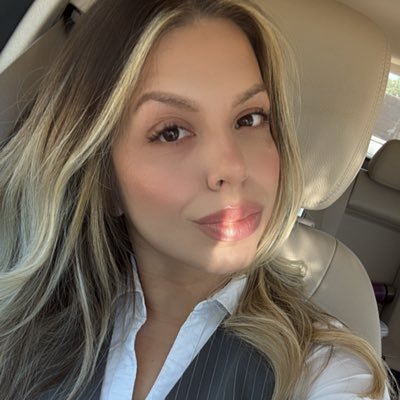 🌶️ Latina CRE Broker 🔺I dress nice + sell/lease/develop commercial real estate |📍Fresno | Visalia ➡️📍LA 🧱Land Development▪️Industrial▪️Off-Market