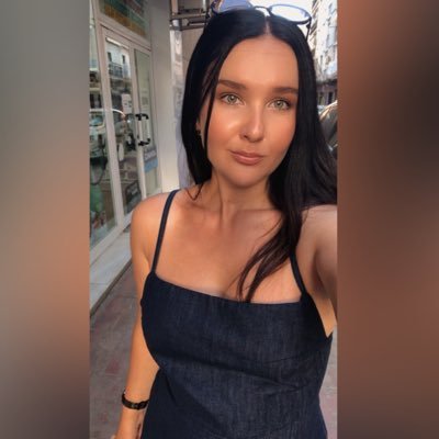 div4una_'s profile picture. Amor fati