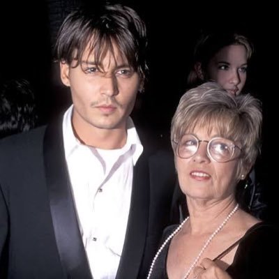 I created this account because of my brother Johnny Depp, imposter should stay away 😁 Text me!!!