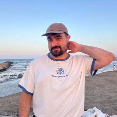 ya acabé la carrera así q supongo q ahora pondré q soy periodista