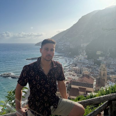 Building protocols to bridge humans & machines🦀 | 🪐Cofounder
@Atoma_Network 🪐 | PhD in Mathematics | cryptography & AI | acc/opt 🇵🇹🇪🇺🇺🇸🇦🇪🇦🇩